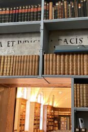 Stadtbibliothek Wandschrift Latein sm