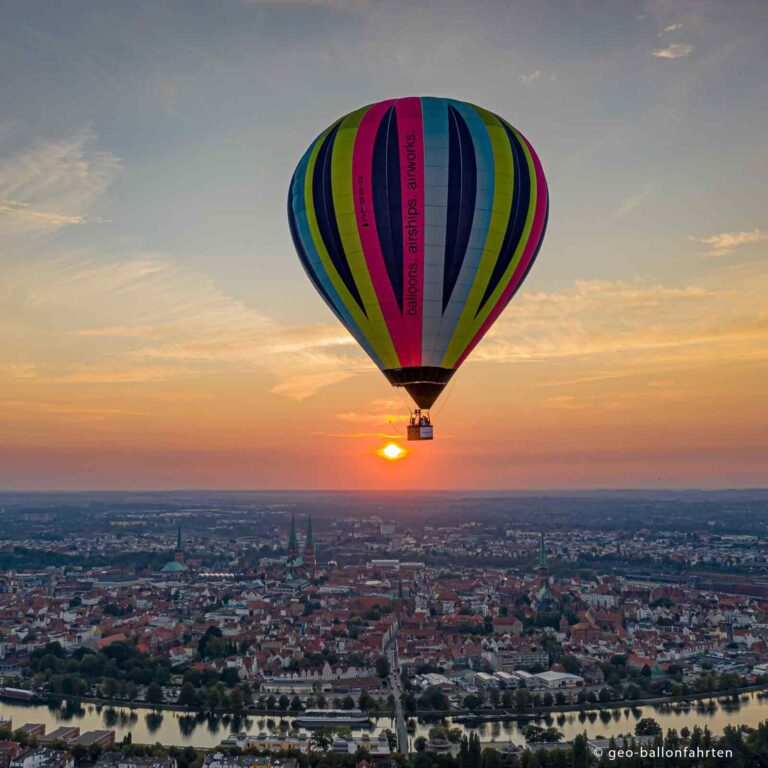Mit dem Ballon über das Hanse Kultur Festival fliegen