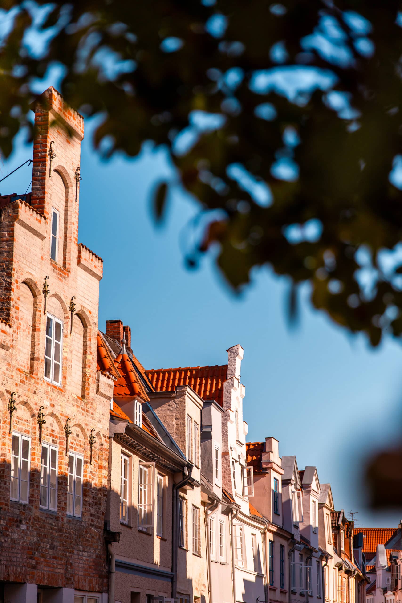 Luebeck Haeuserfassaden © LTM scaled